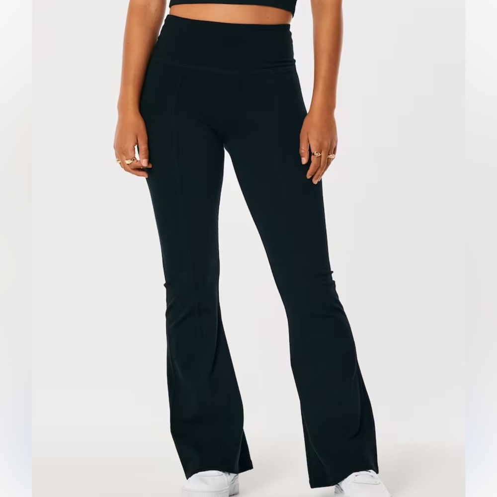 Gilly Hicks Ultra High Rise Seam Front Flare Leggings